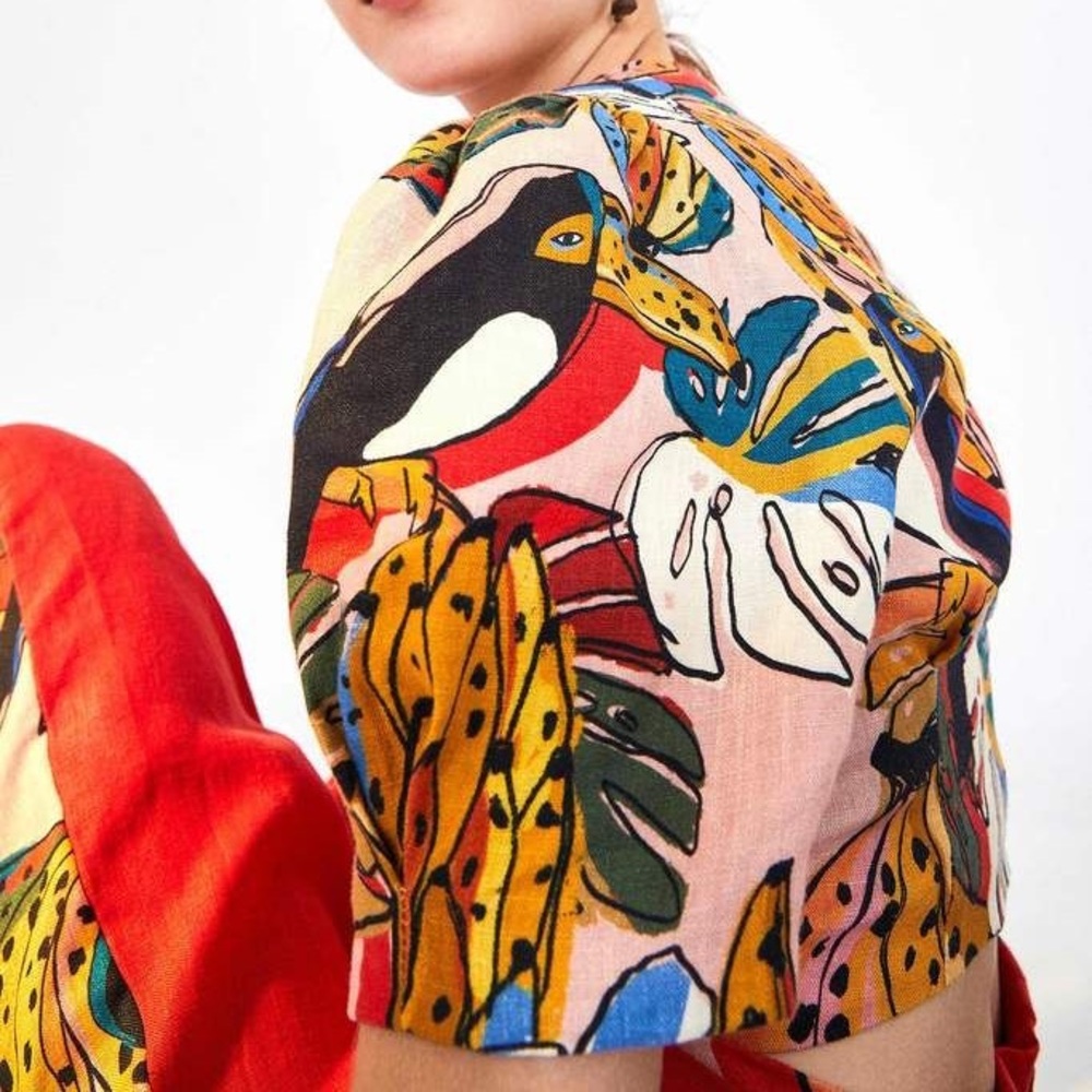 ❗️SOLD❗️Farm Rio Crazy Tucanos Puffed Sleeve Top - Picture 3 of 8